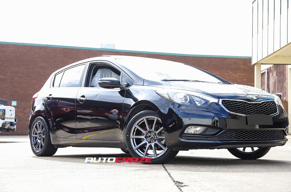 KIA-CERATO-CARBINE-HYPER-SILVER